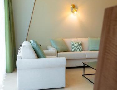 Junior Suite with Balcony