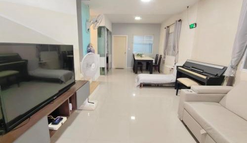 One-Bedroom House