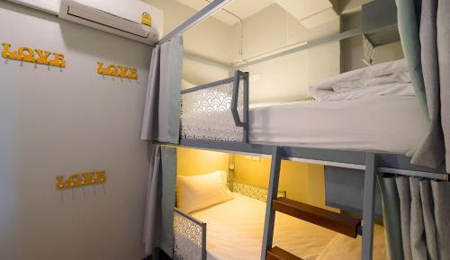 Bed in 4-Bed Mixed Dormitory Room