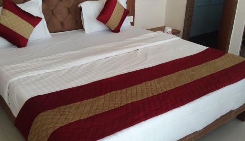 Large Single Room
