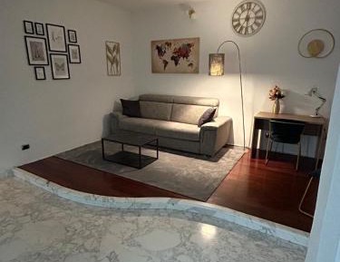 Three-Bedroom Apartment with Balcony
