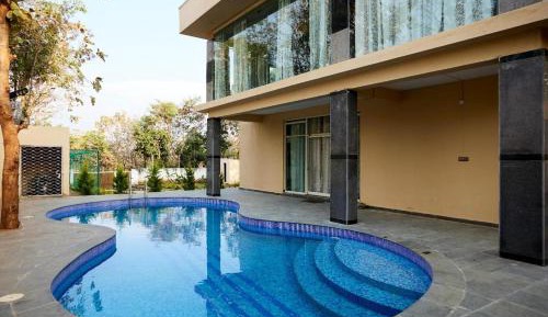 Five-Bedroom Villa