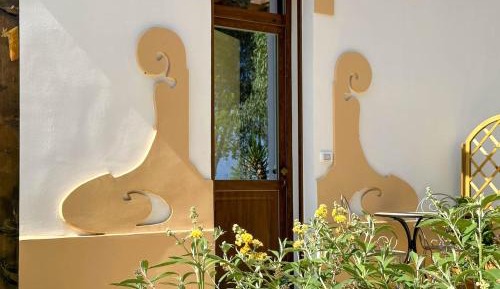 Double or Twin Room with Private Bathroom