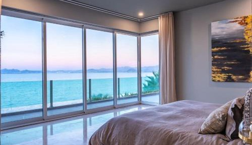 Four-Bedroom Luxury Apartment