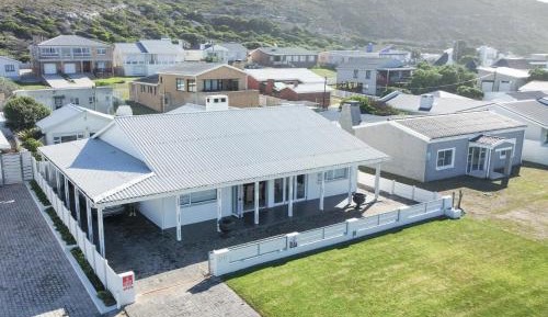 Six-Bedroom House