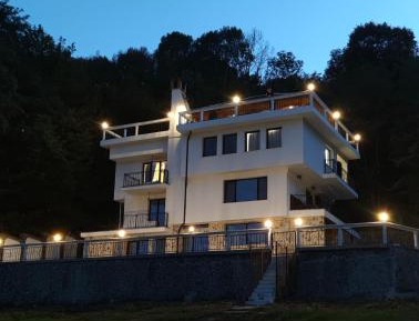 One-Bedroom Villa