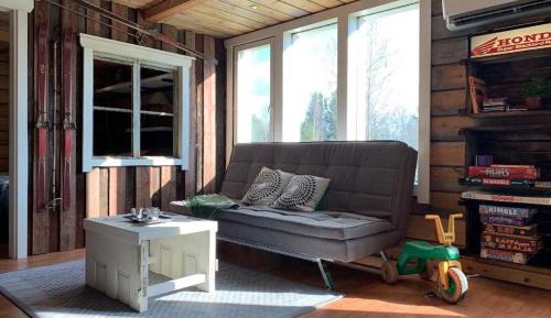 One-Bedroom House