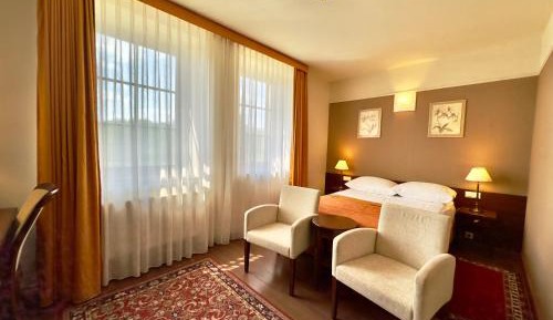 Small Single Room