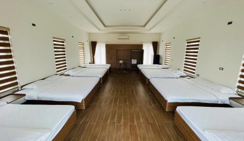 Mixed Dormitory Room