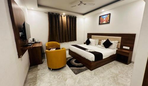 Deluxe King Room