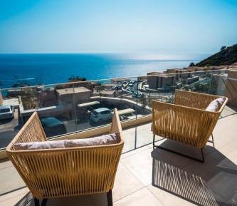 Triple Room with Sea View