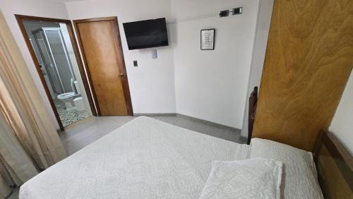 Single Room with Private Bathroom