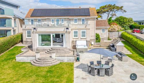 Four-Bedroom Villa