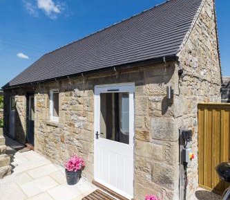 One-Bedroom Stone Cottage