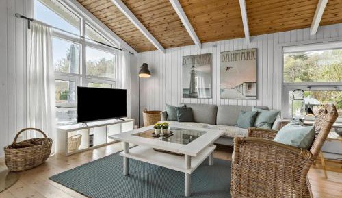 Four-Bedroom Holiday Home