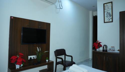 King Room (10% off on food)