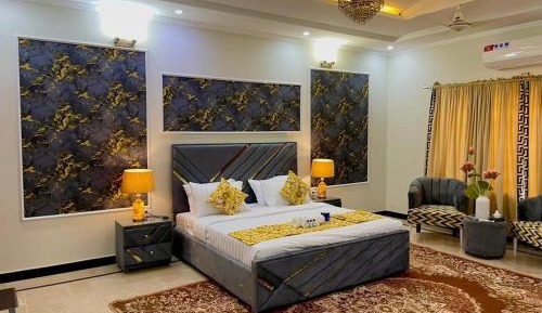 Superior King Room
