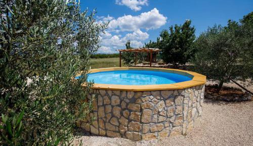 One-Bedroom Holiday Home