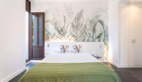 Deluxe Double Room with Extra Bed
