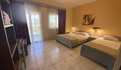 Studio Apartment with Sea View