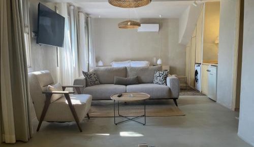 Two-Bedroom Apartment with Balcony and Sea View