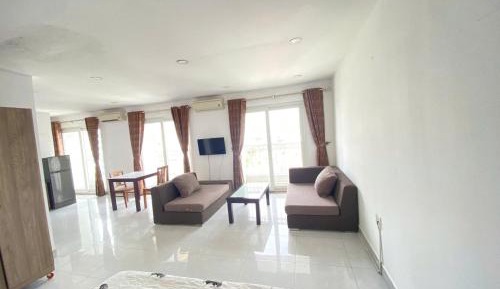 Studio with Balcony