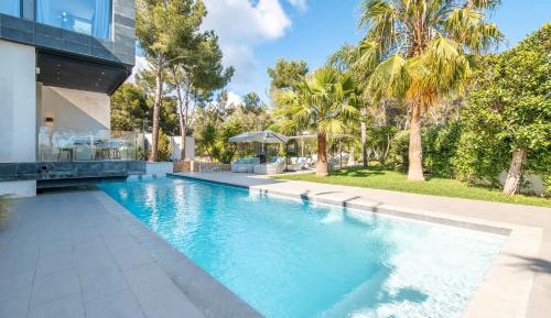 Villa with Sea View