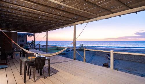 Bungalow with Sea View