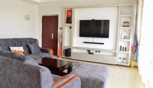 Three-Bedroom Apartment with Balcony