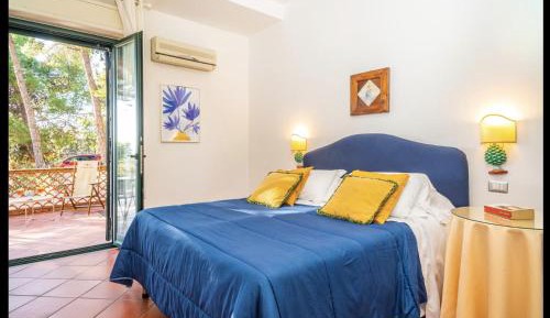 Deluxe Family Suite