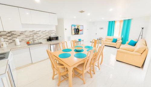 Four-Bedroom Holiday Home
