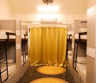 8-Bed Mixed Dormitory Room