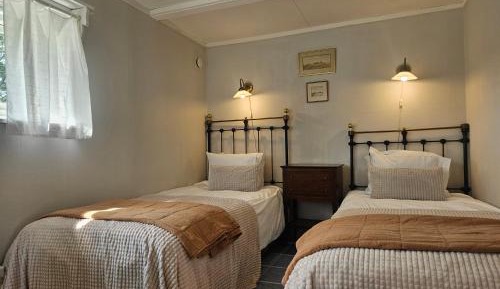 Basic Triple Room