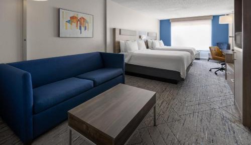 Queen Suite with Two Queen Beds and Sofa Bed