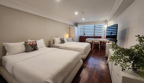 Deluxe Quadruple Room