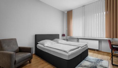 One-Bedroom Apartment with Balcony