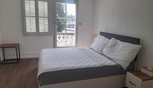 Deluxe Double or Twin Room with Balcony