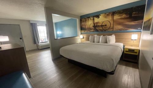 King Room - Non-Smoking
