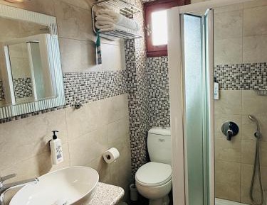 Economy Twin Room