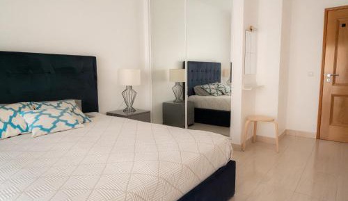Superior One-Bedroom Apartment with Balcony