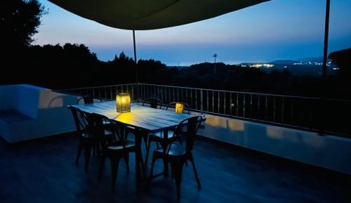 Three-Bedroom Apartment with Ocean View