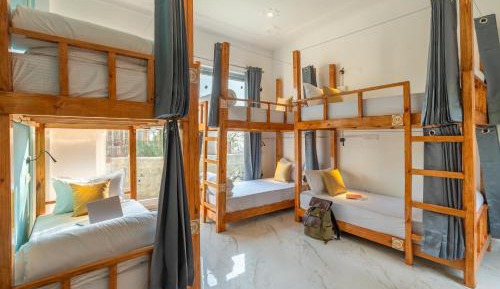 Bed in 6-Bed Mixed Dormitory Room