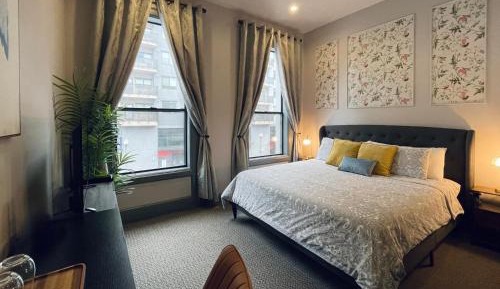 Standard King Room
