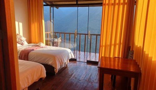 Quadruple Room with Balcony