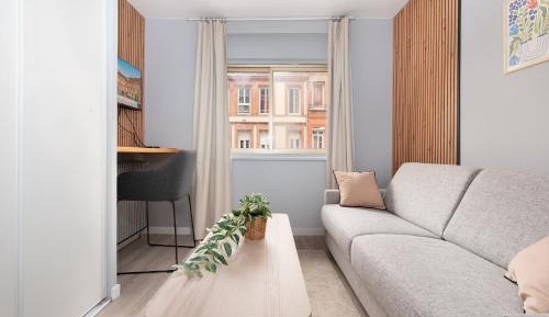 Studio Apartment