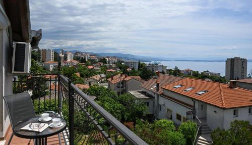 Apartment with Sea View