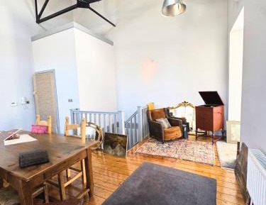 Three-Bedroom Superior Apartment