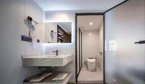 Twin Room with Mountain View