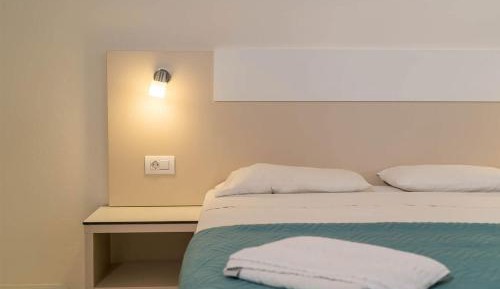 Double or Twin Room with City View