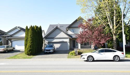 Six-Bedroom House